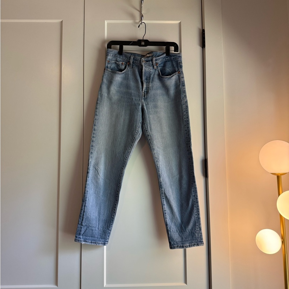 Levi’s Wedgie Jeans